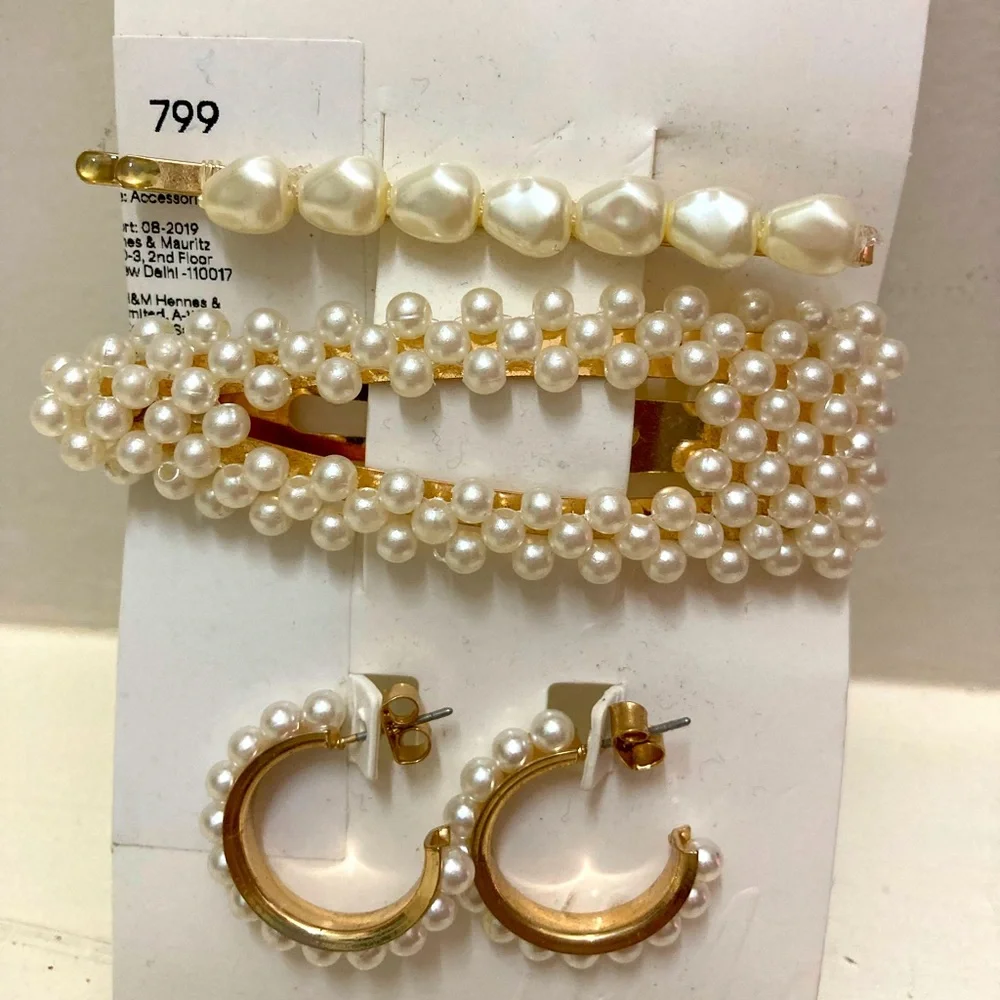 H&M accessories set , NEw with price tag - Picture 1 of 2